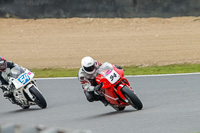 brands-hatch-photographs;brands-no-limits-trackday;cadwell-trackday-photographs;enduro-digital-images;event-digital-images;eventdigitalimages;no-limits-trackdays;peter-wileman-photography;racing-digital-images;trackday-digital-images;trackday-photos